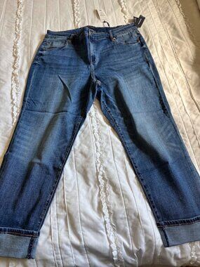 Liverpool Los Angeles Womens 18W Plus Size Marley Girlfriend Cuffed Jeans